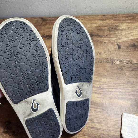 Womens olakai Casual Black Slip-On Shoes - Picture 3 of 3